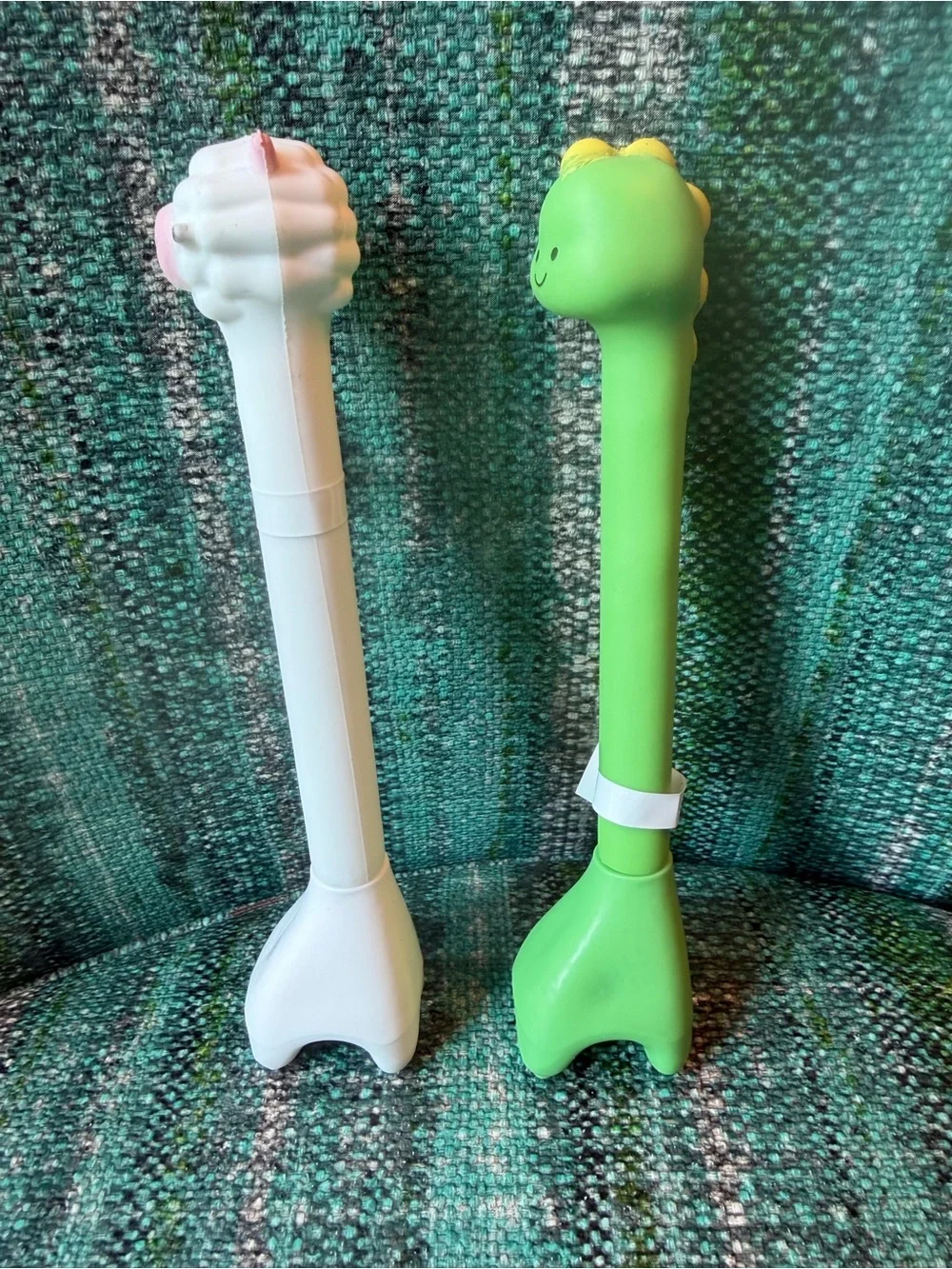 White Llama and Green Dinosaur Pens. They Stand Up. Black Ink. Fun!